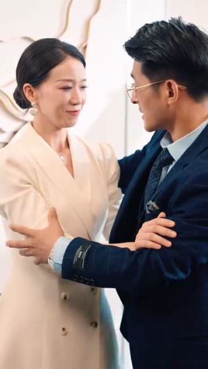 我的教师父亲竟是大佬(47集) 我的教师父亲竟是大佬(47集)民国短剧推荐