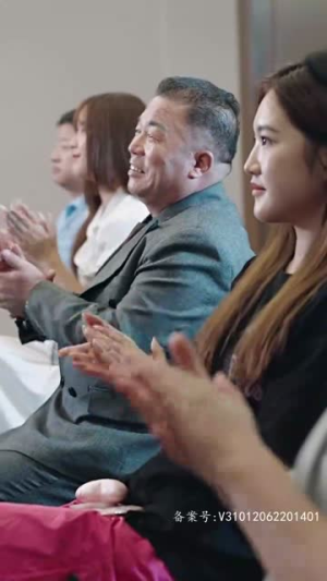 2.女主她一心只想搞事业（100集）热播短剧分享
