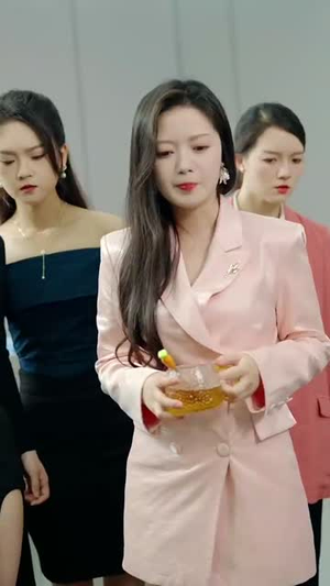 晚风遇见你(78集) 晚风遇见你(78集)看精彩短剧