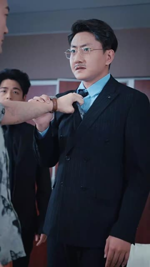 开局当保镖竟娶了美女总裁(36集) 开局当保镖竟娶了美女总裁(36集)免费观看完整版