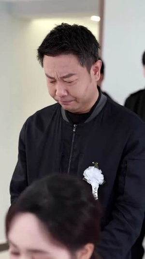 错把亲疏分你我(30集) 错把亲疏分你我(30集)短剧后续更精彩