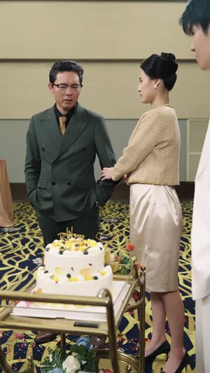 双面亲情(60集)  双面亲情(60集) 精彩短剧分享。