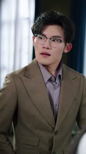 请让我触碰你(77集) 请让我触碰你(77集) 追短剧看全集