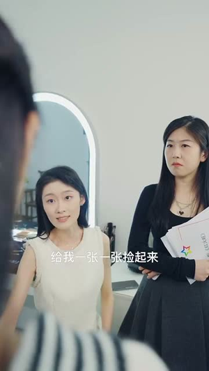 霍总,温小姐要跟别人跑了(76集) 霍总,温小姐要跟别人跑了(76集)热门短剧推荐。