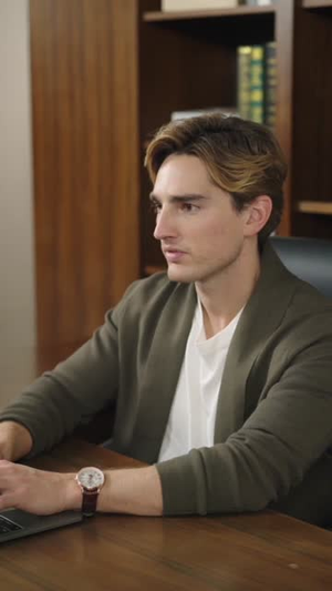 牛郎CEO的守护(69集) 牛郎CEO的守护(69集)在线观看