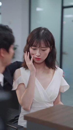 职场打工人（76集）热门了短剧