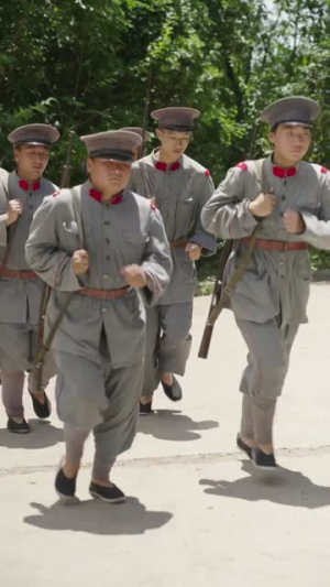 督军开门小福星来啦&督军开门!小福星来啦(67集) 督军开门小福星来啦&督军开门!小福星来啦(67集)最新火爆短剧